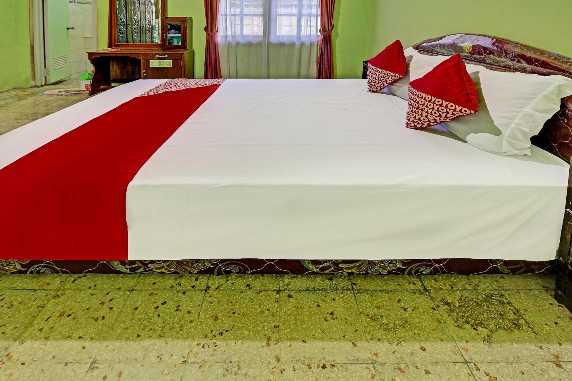 SPOT ON 91214 Desa Wisata Pandean Hotel Trenggalek Bagian luar foto