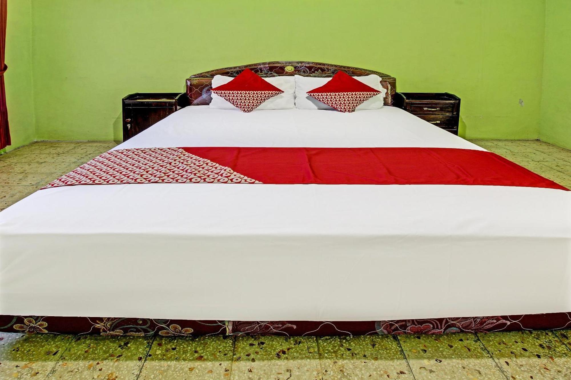 SPOT ON 91214 Desa Wisata Pandean Hotel Trenggalek Bagian luar foto