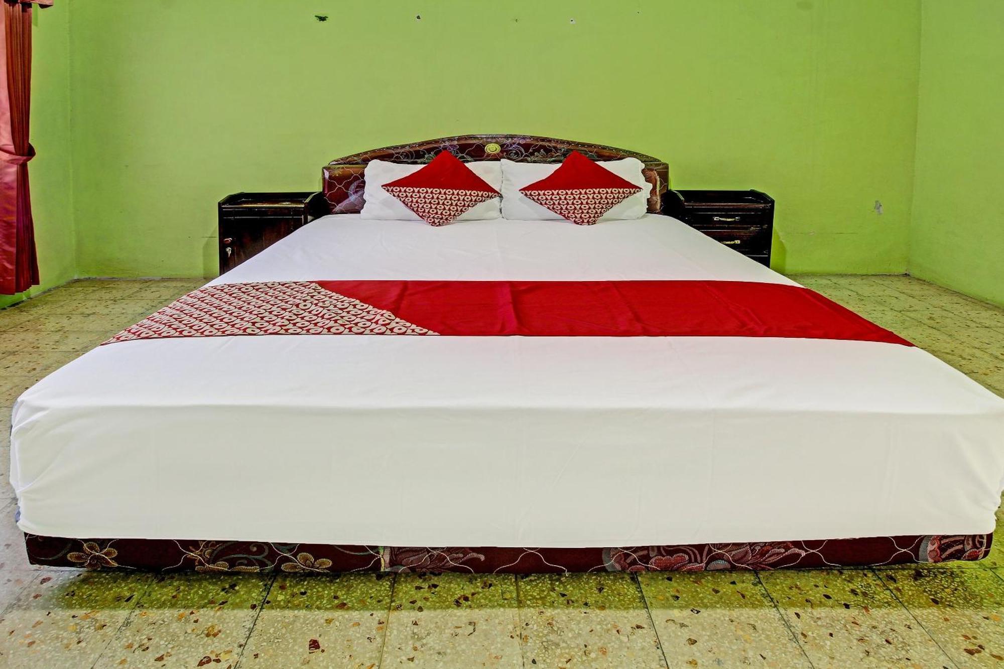 SPOT ON 91214 Desa Wisata Pandean Hotel Trenggalek Bagian luar foto