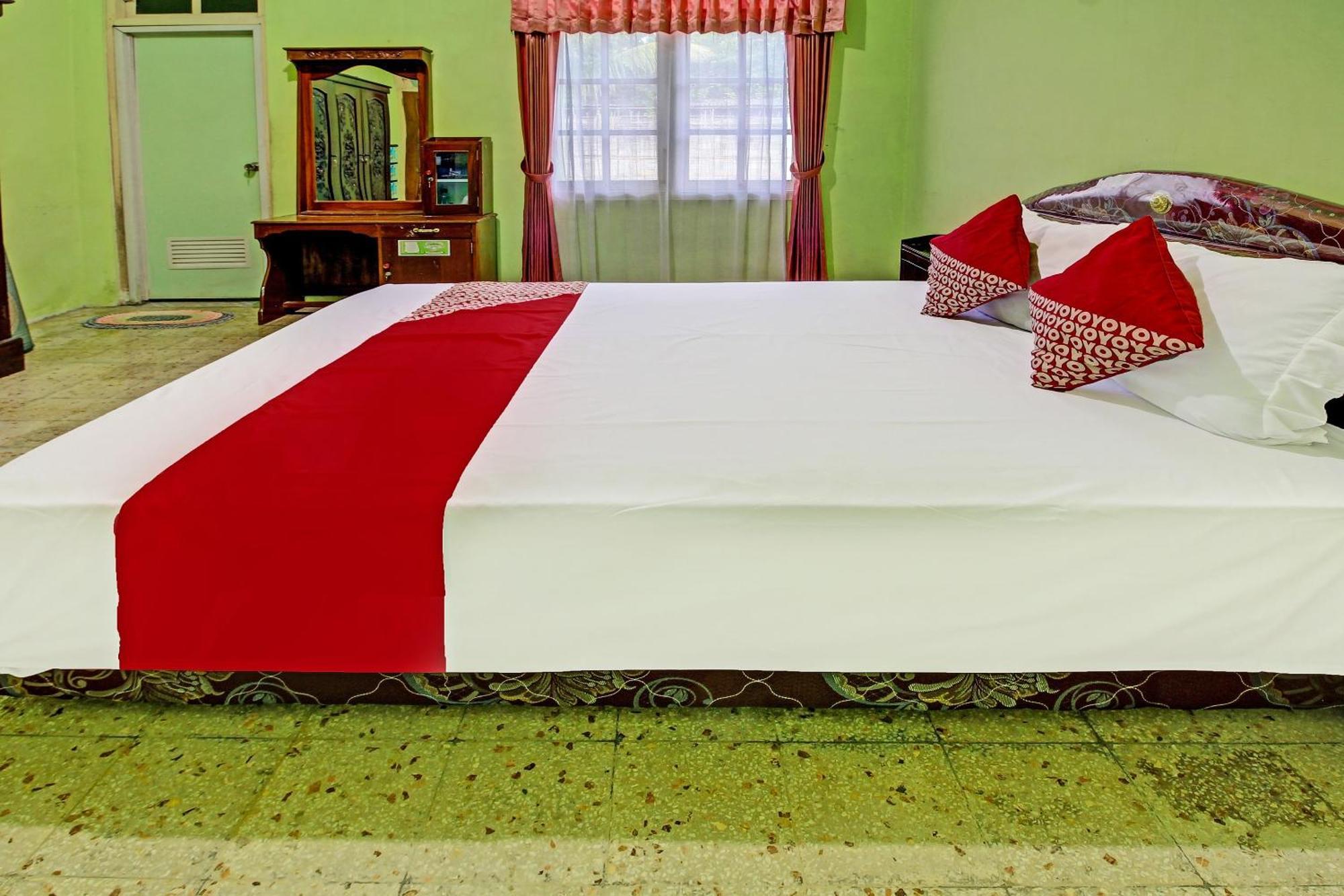 SPOT ON 91214 Desa Wisata Pandean Hotel Trenggalek Bagian luar foto