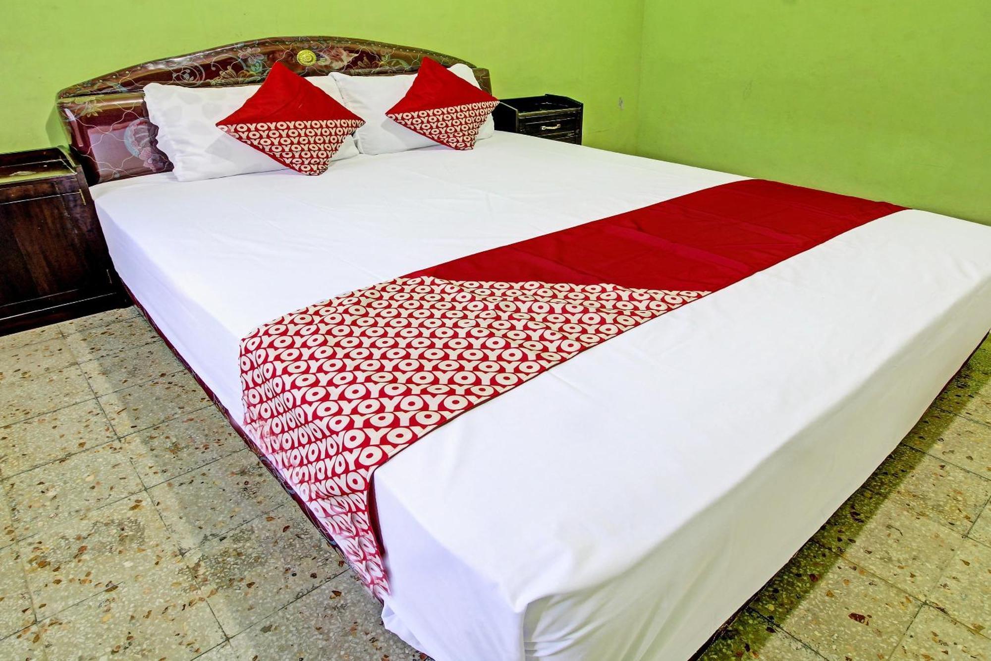 SPOT ON 91214 Desa Wisata Pandean Hotel Trenggalek Bagian luar foto